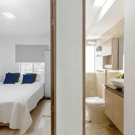 Apartment Luxury Ctg Near Cold Ac & Hot Water *