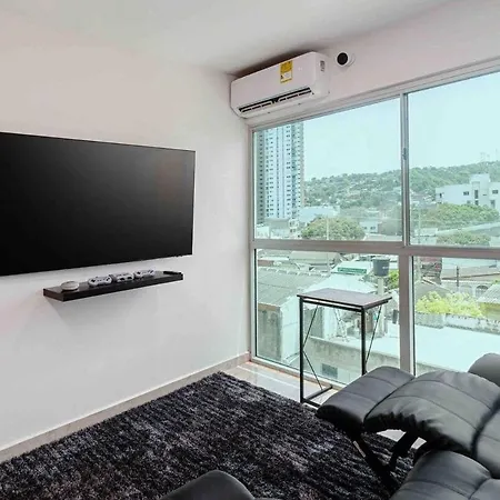 Luxury Ctg Near Cold Ac & Hot Water Apartment *