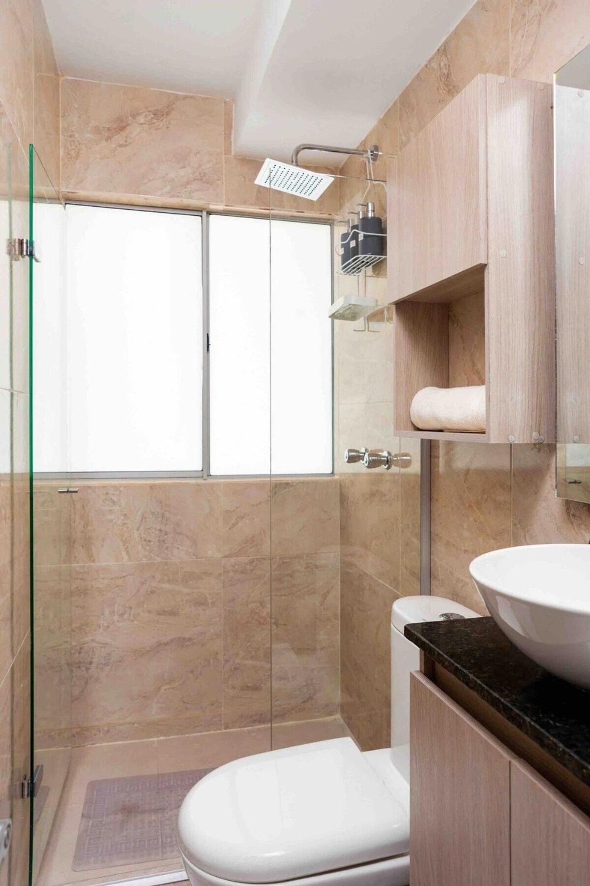 Apartment Luxury Ctg Near Cold Ac & Hot Water *